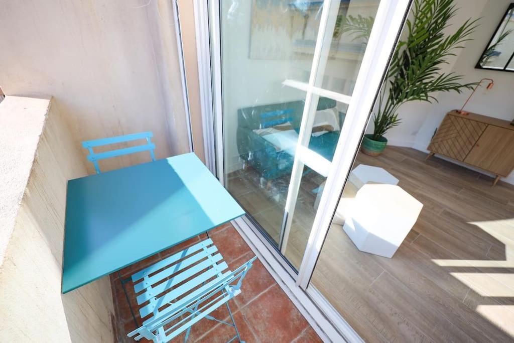Cosy Pied A Terre Rue Corneille, Coeur Marseille, 4 Pers, 2 Ch Appartement Buitenkant foto