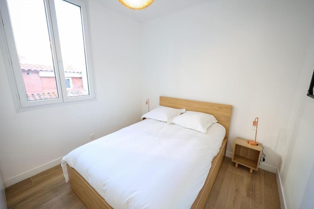 Cosy Pied A Terre Rue Corneille, Coeur Marseille, 4 Pers, 2 Ch Appartement Buitenkant foto
